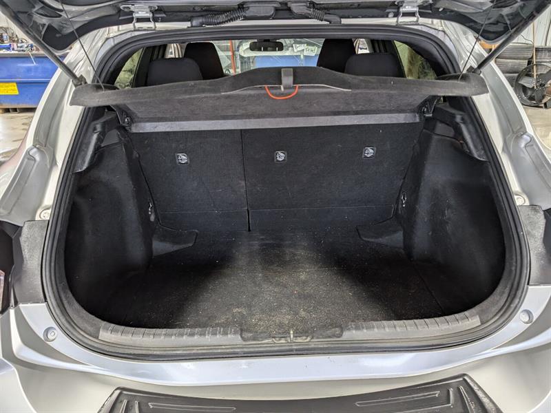 toyota Corolla à hayon 2022 - 21