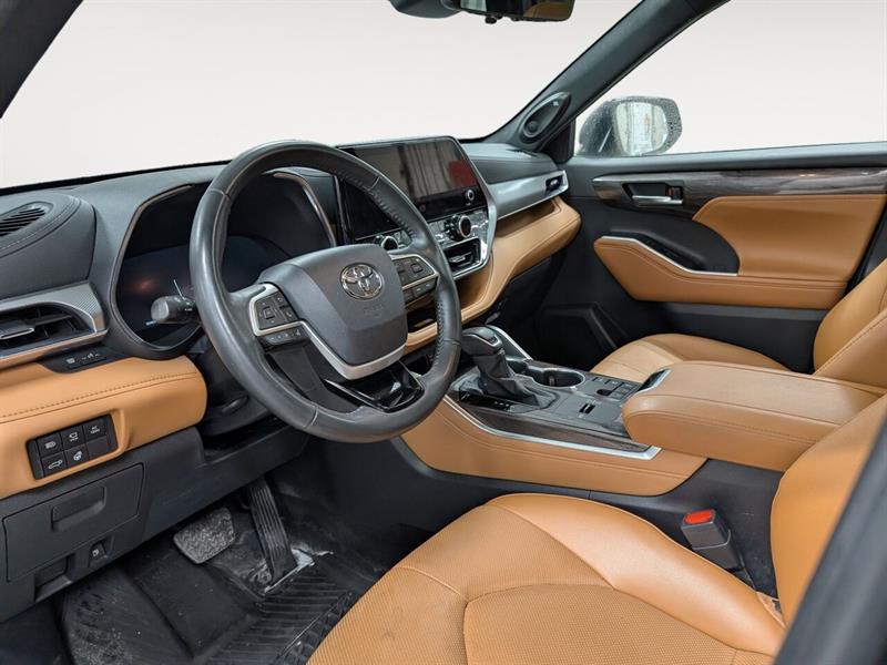 toyota Highlander Hybrid 2025 - 8