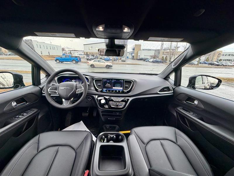 chrysler Grand Caravan 2026 - 13