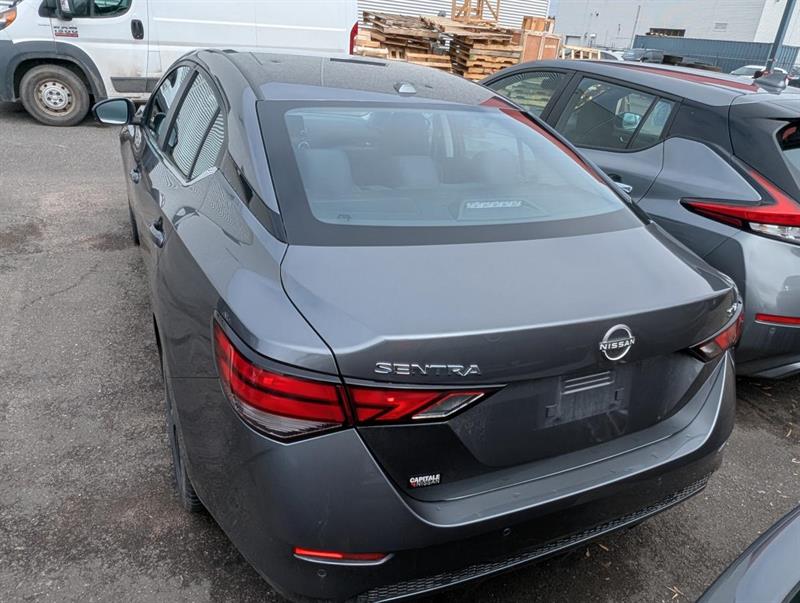 nissan Sentra 2024 - 9