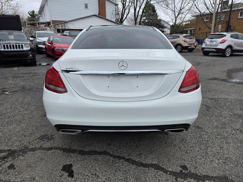 mercedes-benz C 300 2018 - 6