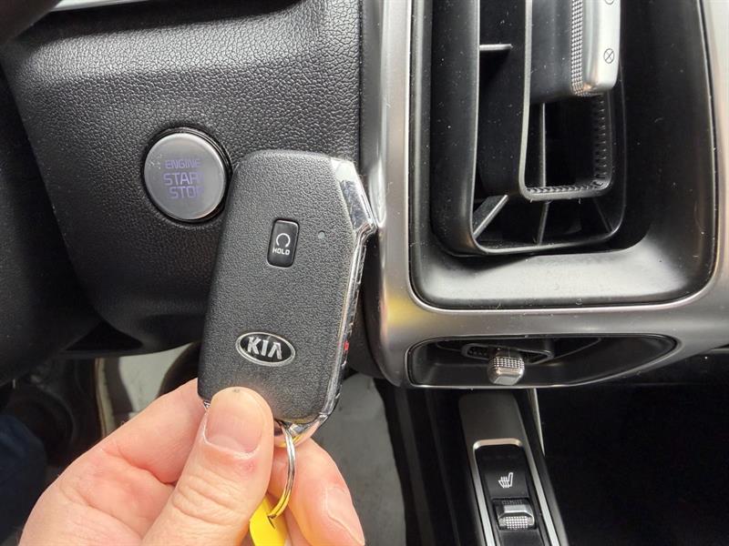 kia Sorento 2021 - 17