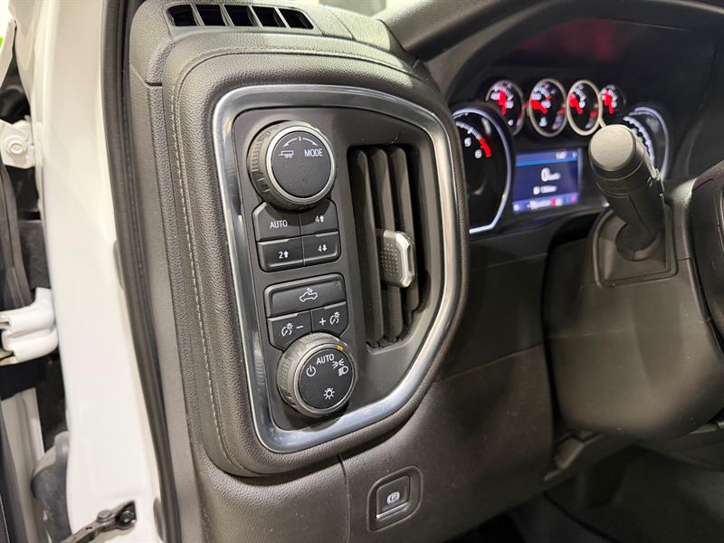 chevrolet Silverado 1500 LTD 2022 - 12