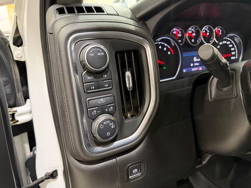 chevrolet Silverado 1500 LTD 2022 - 14
