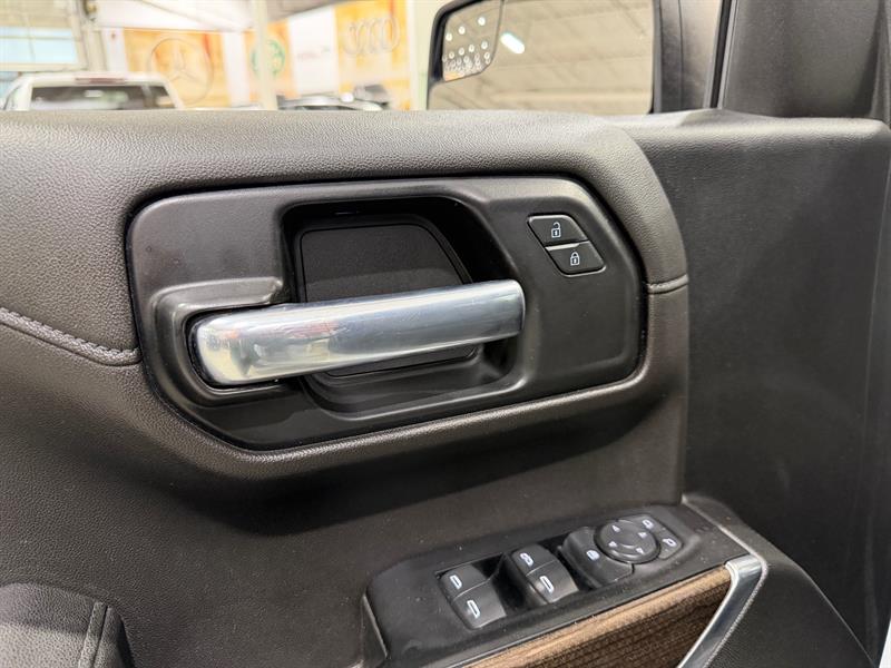 chevrolet Silverado 1500 2021 - 12