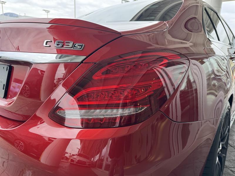 mercedes-benz C 63 AMG 2018 - 9