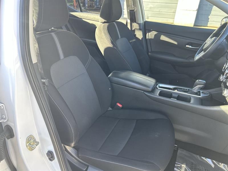 nissan Sentra 2021 - 32
