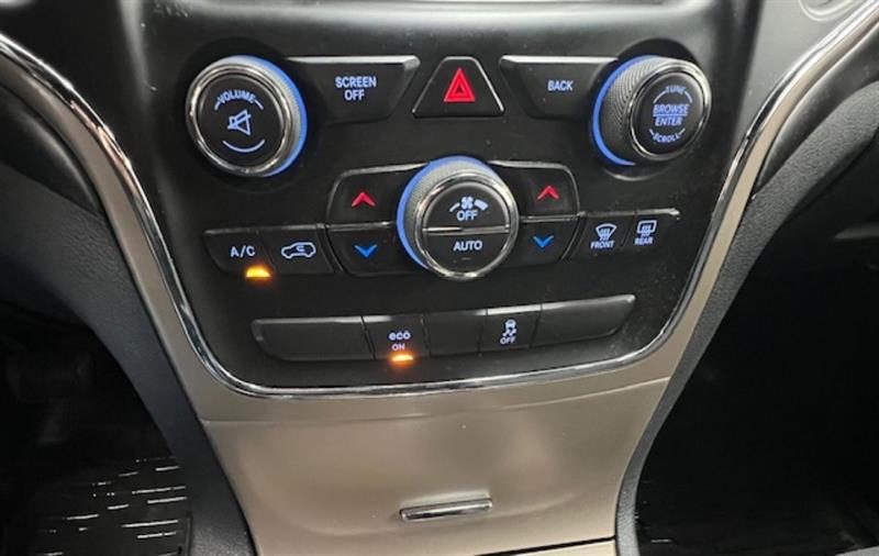 jeep Grand Cherokee 2015 - 17
