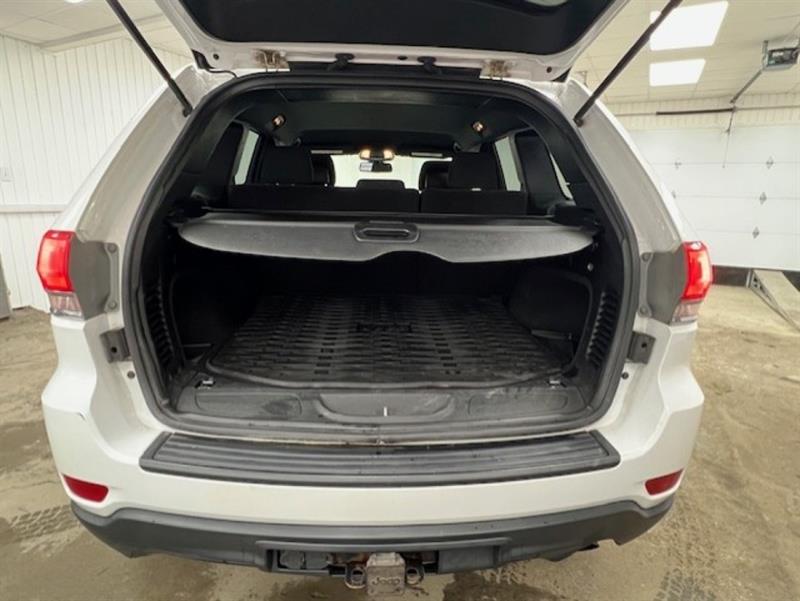 jeep Grand Cherokee 2015 - 28