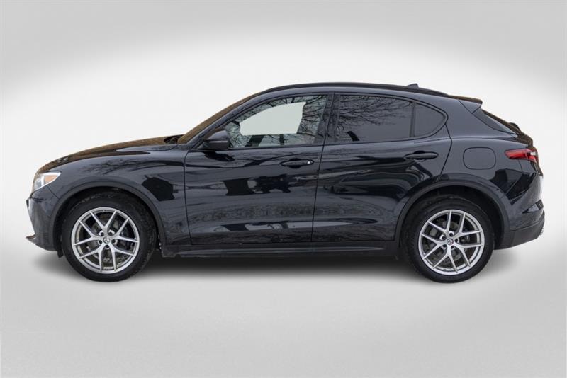 alfa romeo Stelvio 2018 - 3