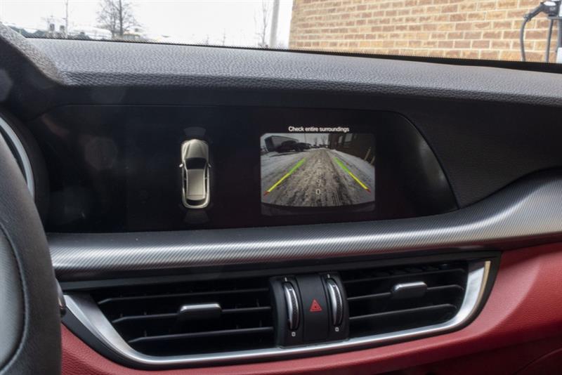 alfa romeo Stelvio 2018 - 26