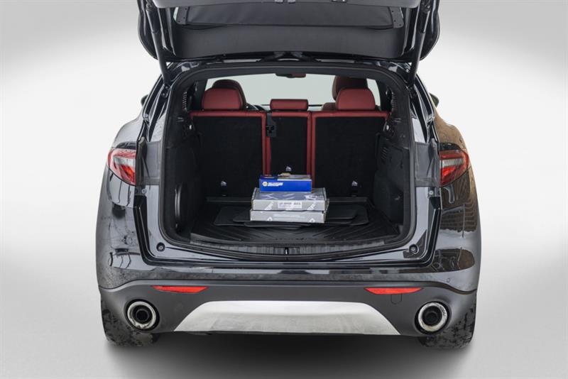 alfa romeo Stelvio 2018 - 30