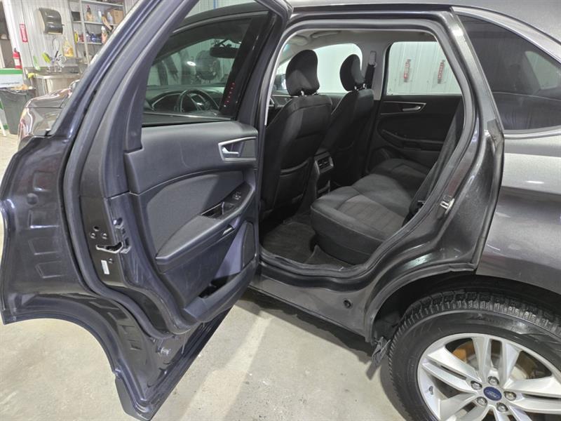 ford Edge 2018 - 17