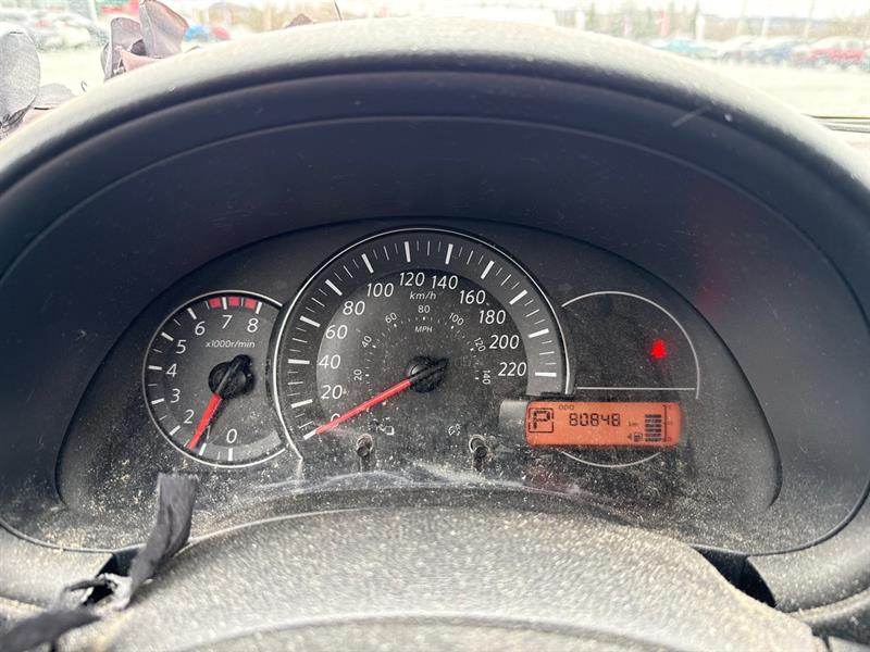 nissan Micra 2015 - 6