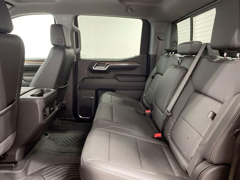 chevrolet Silverado 1500 2024 - 19