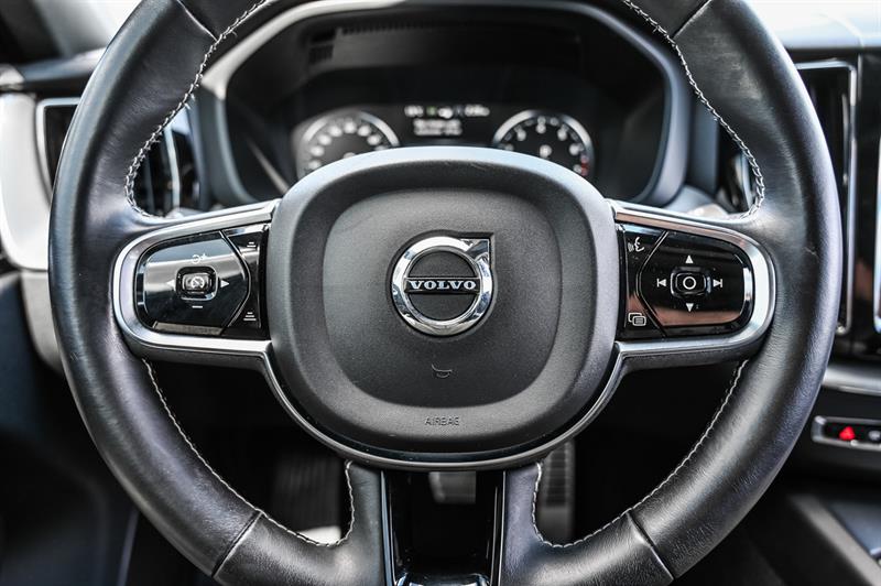 volvo XC60 2021 - 20