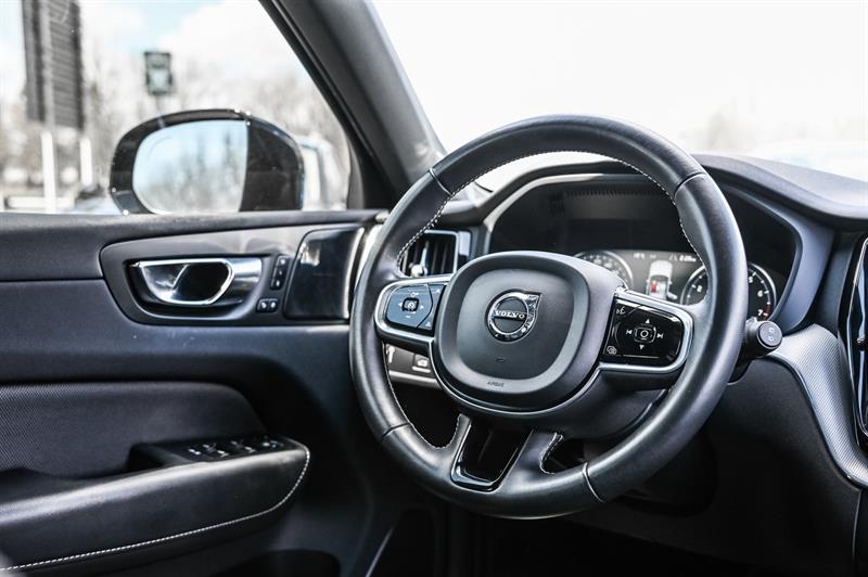 volvo XC60 2021 - 29