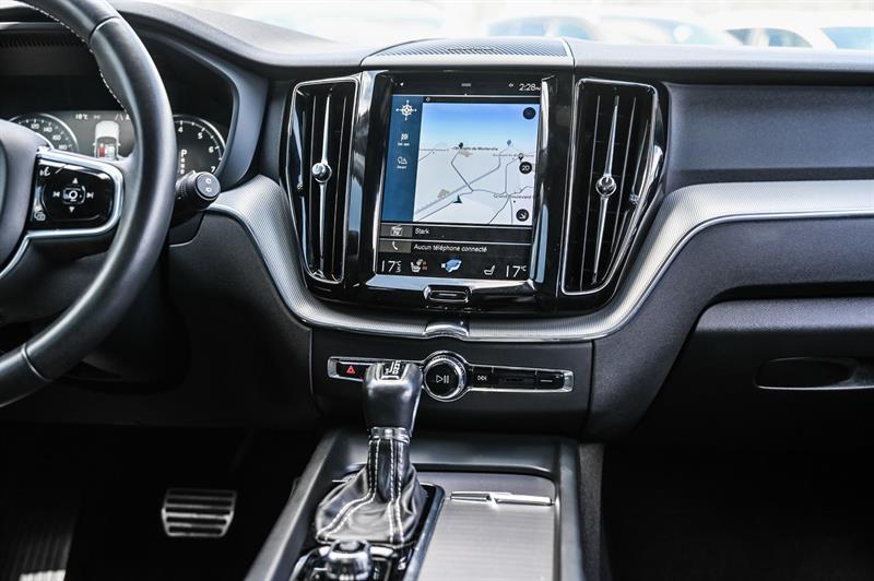 volvo XC60 2021 - 30