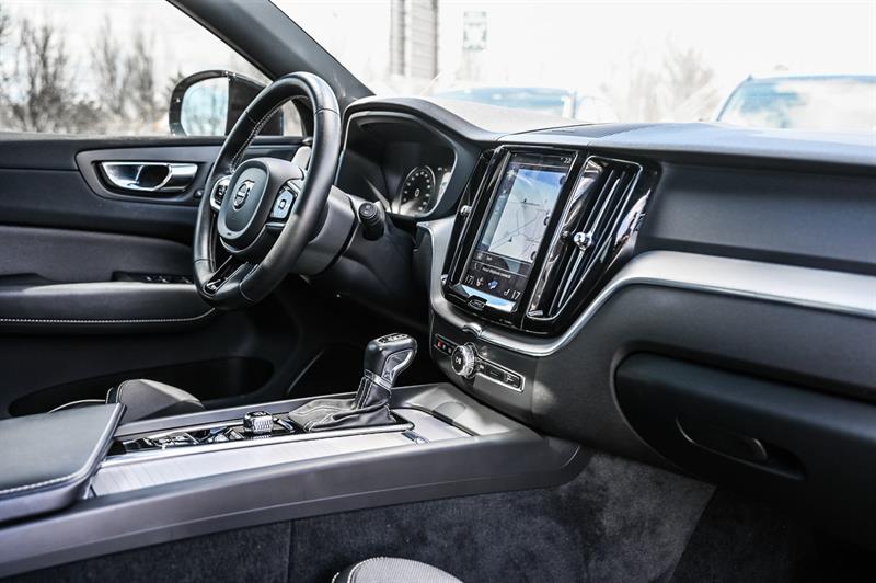 volvo XC60 2021 - 31
