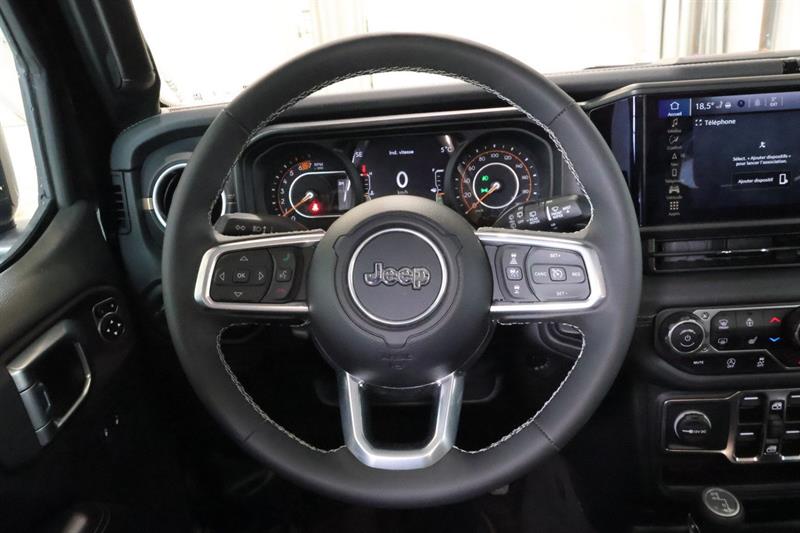 jeep Wrangler 2025 - 14