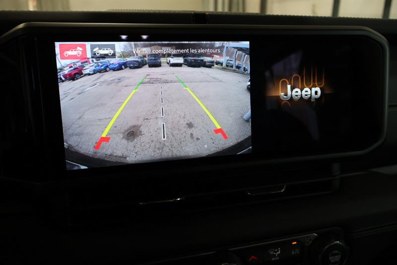 jeep Wrangler 2025 - 22