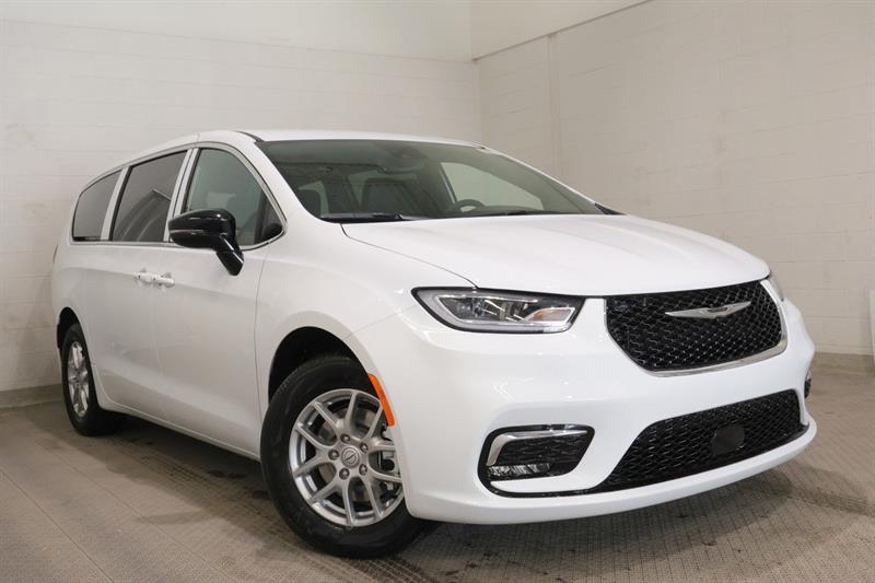 chrysler Pacifica 2026