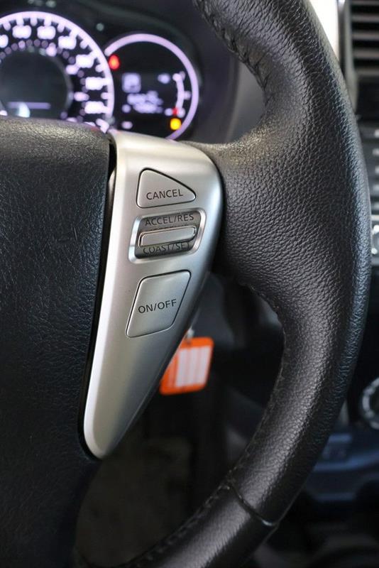 nissan Versa Note 2018 - 17