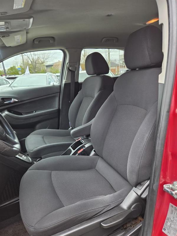 2012 Chevrolet Orlando - Image 17