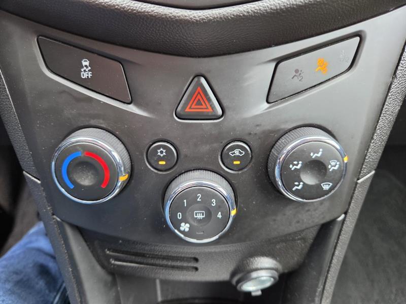 2016 Chevrolet Trax - Image 20