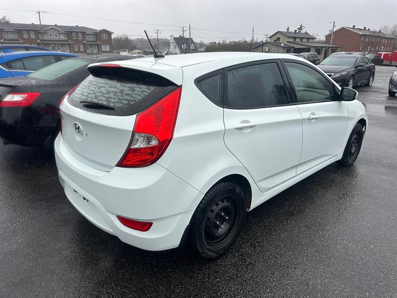 hyundai Accent 2013 - 3