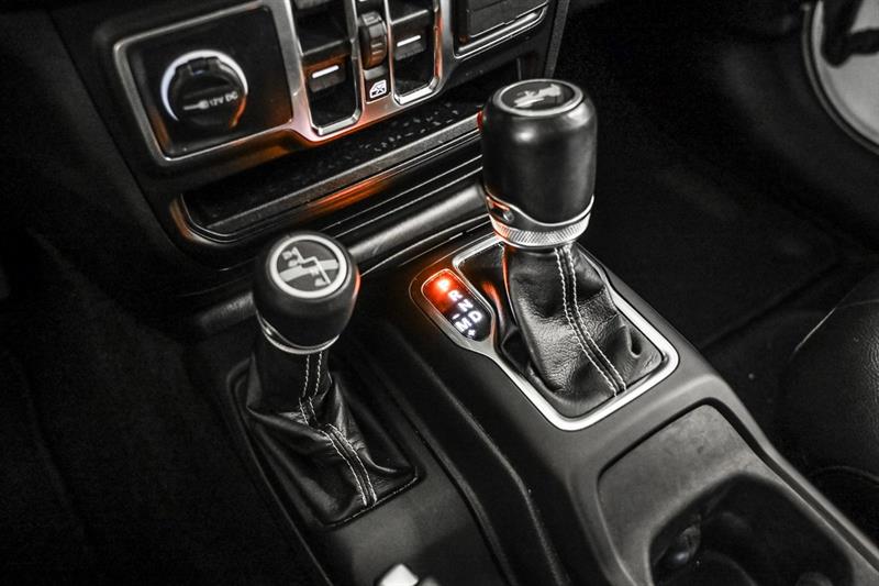 jeep Wrangler 2021 - 24