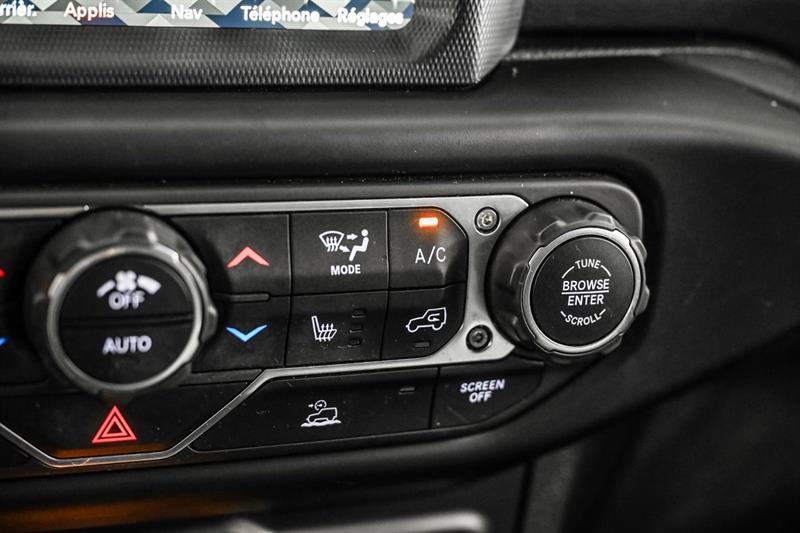 jeep Wrangler 2021 - 28