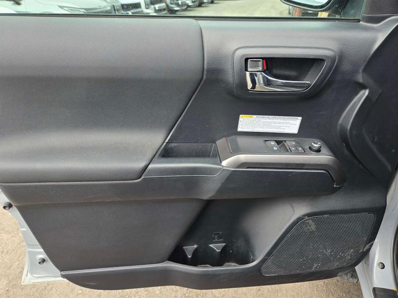 toyota Tacoma 2018 - 7