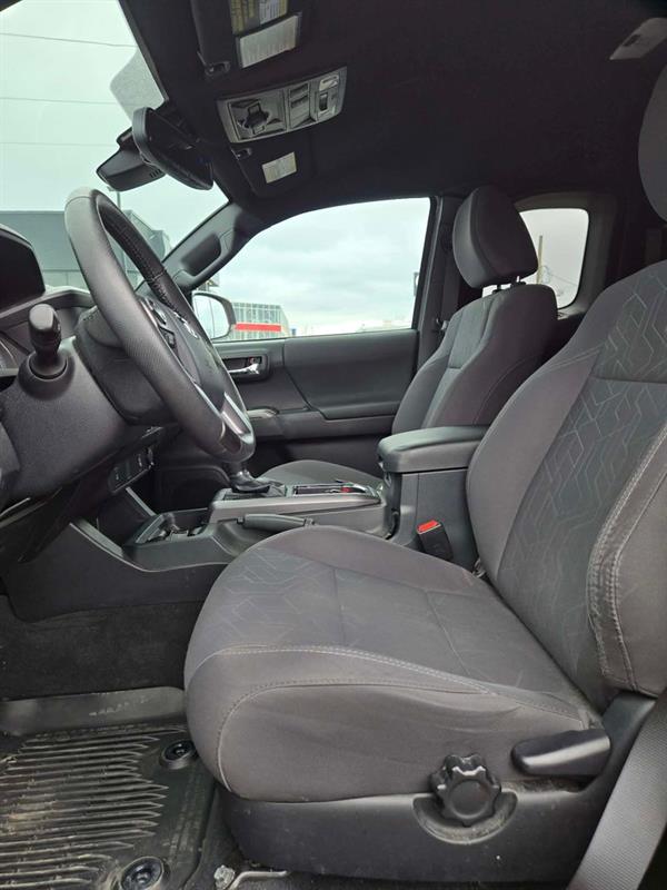toyota Tacoma 2018 - 8