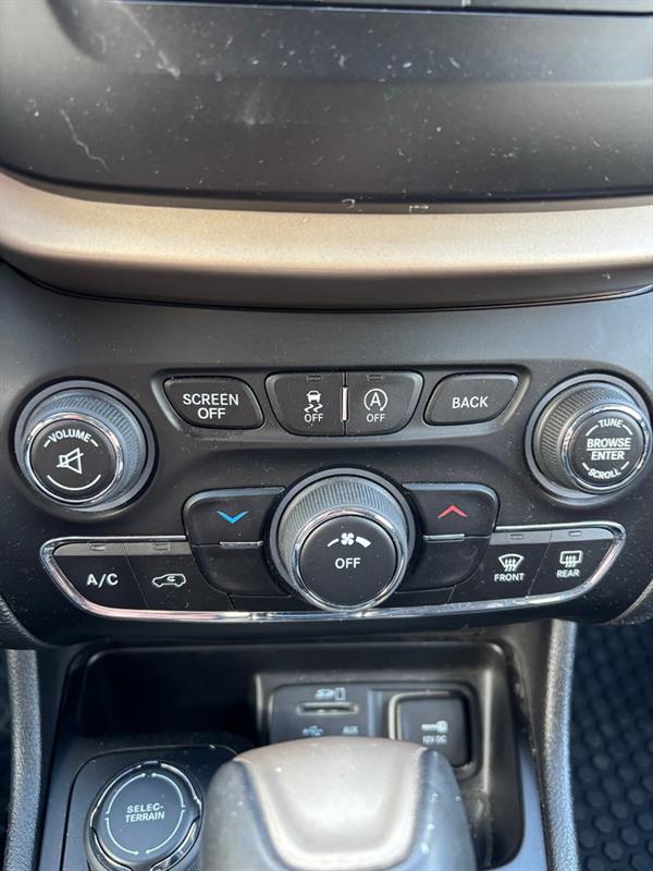 jeep Cherokee 2017 - 17