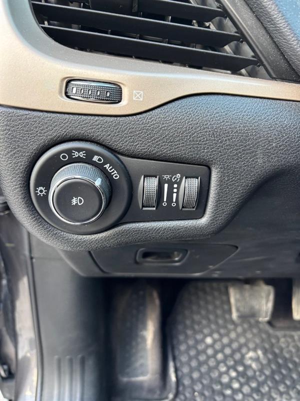 jeep Cherokee 2017 - 18