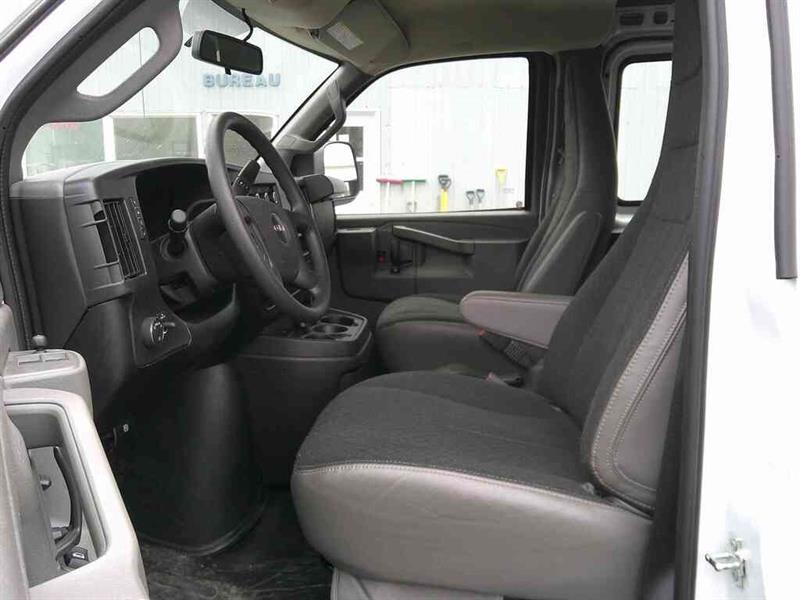 gmc Savana 2025 - 5