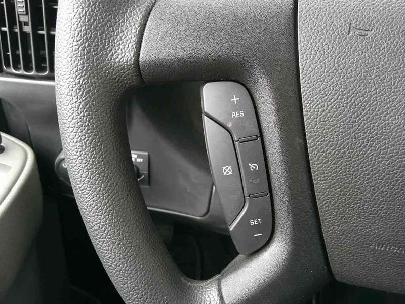 gmc Savana 2025 - 10