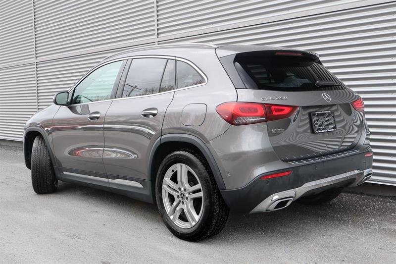 mercedes-benz GLA 2023 - 8