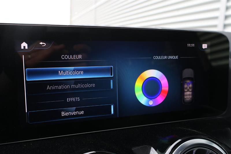mercedes-benz GLA 2023 - 21