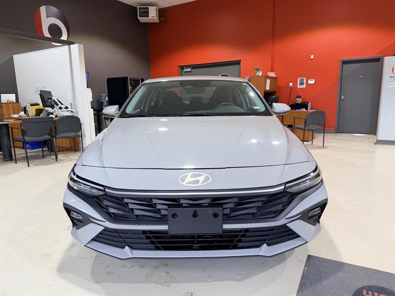 hyundai Elantra 2024 - 11