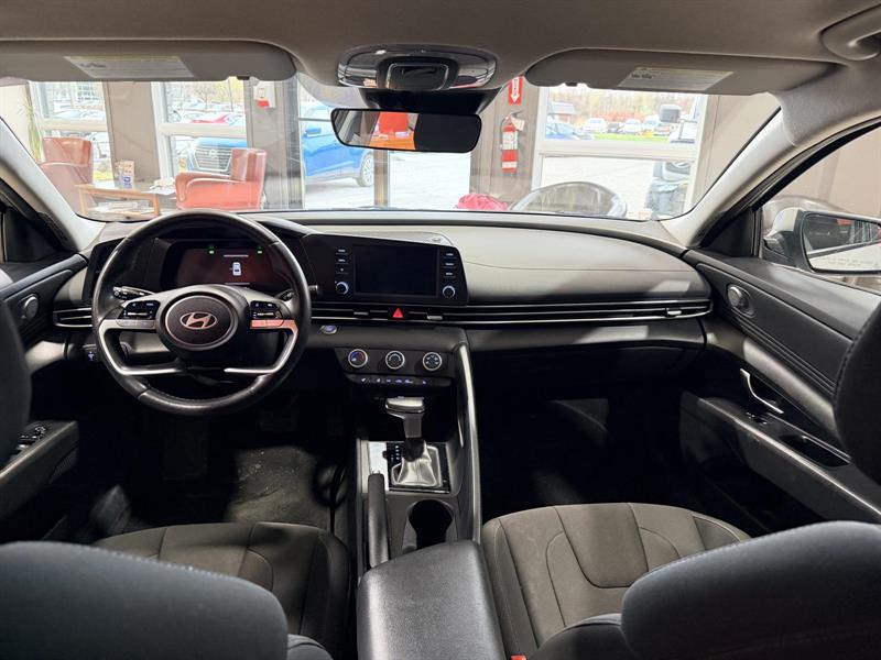 hyundai Elantra 2024 - 26