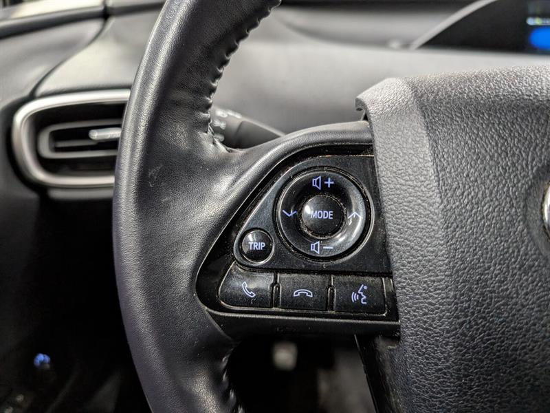 toyota Prius Prime 2021 - 11
