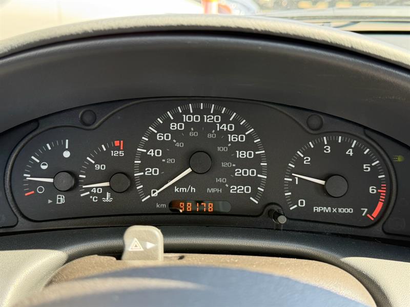 chevrolet Cavalier 2005 - 17
