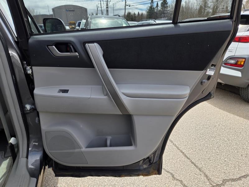 toyota Highlander 2009 - 23