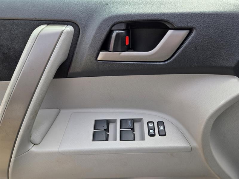 toyota Highlander 2009 - 26