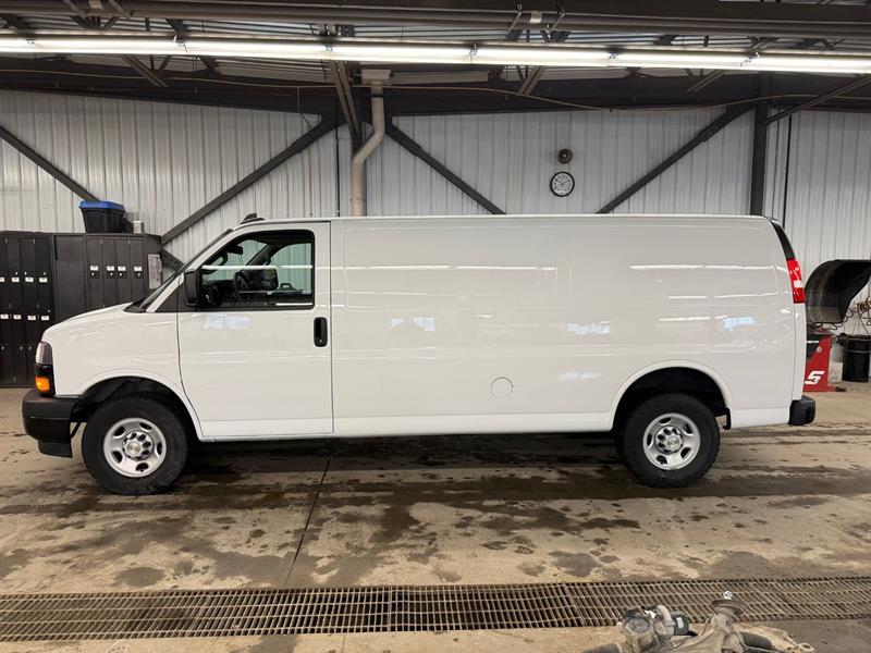 chevrolet Fourgonnette Express utilitaire 2024 - 9