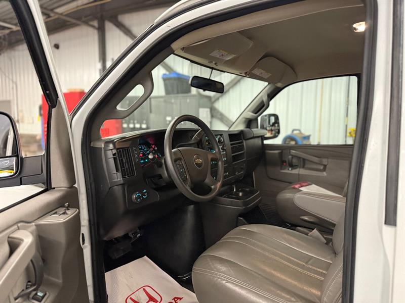 chevrolet Fourgonnette Express utilitaire 2024 - 13