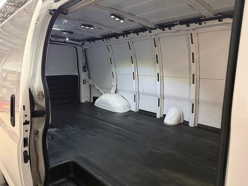 chevrolet Fourgonnette Express utilitaire 2024 - 31