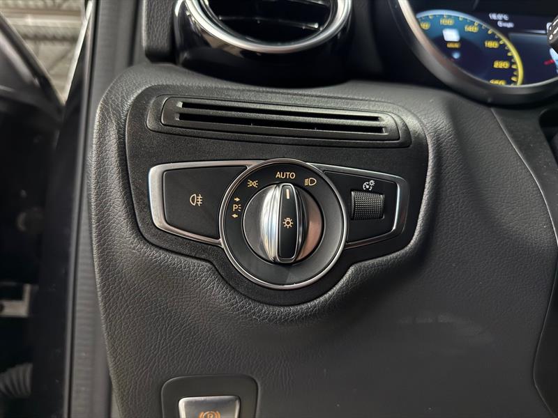 mercedes-benz GLC 2022 - 21